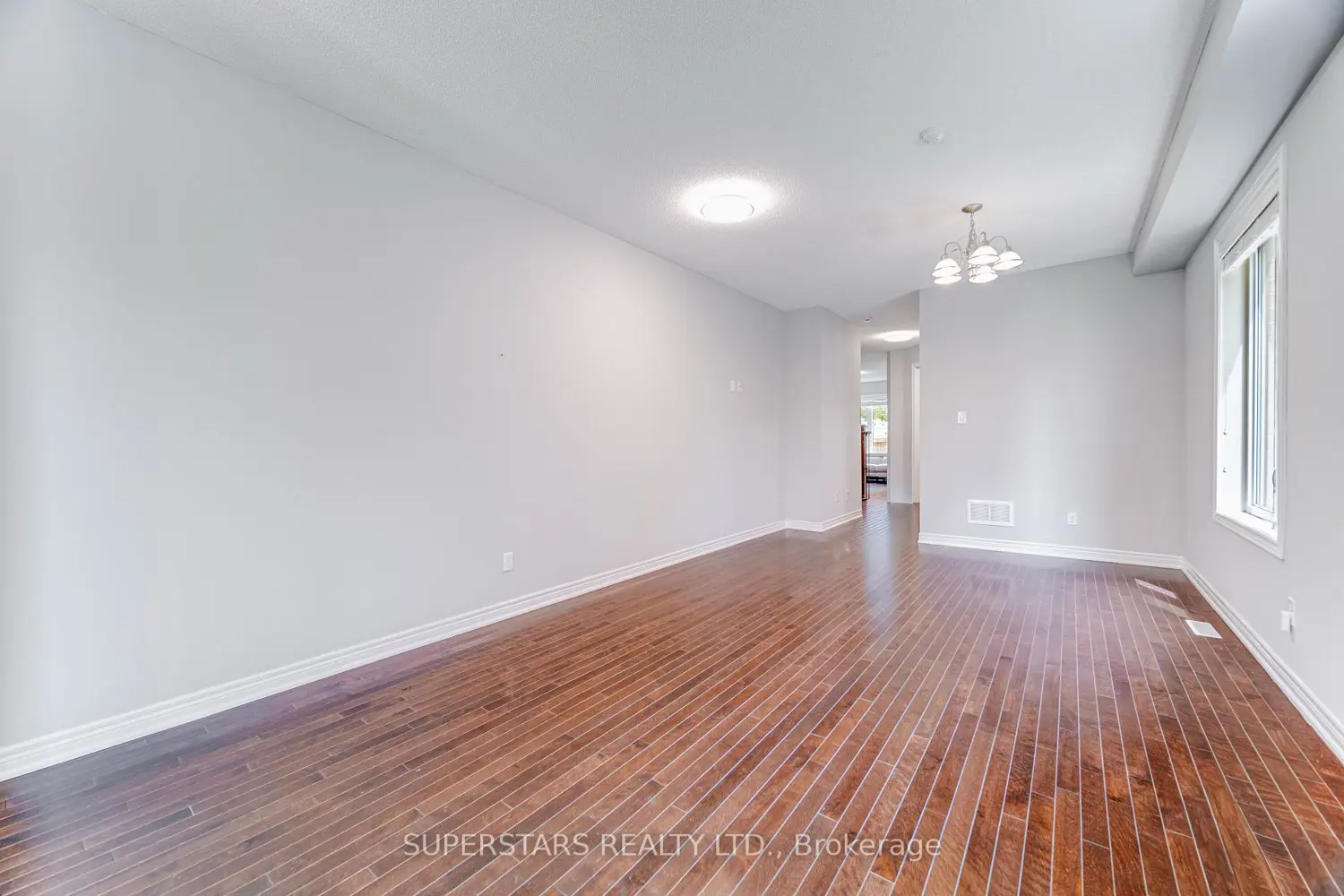 48 Manila Avenue photo 2