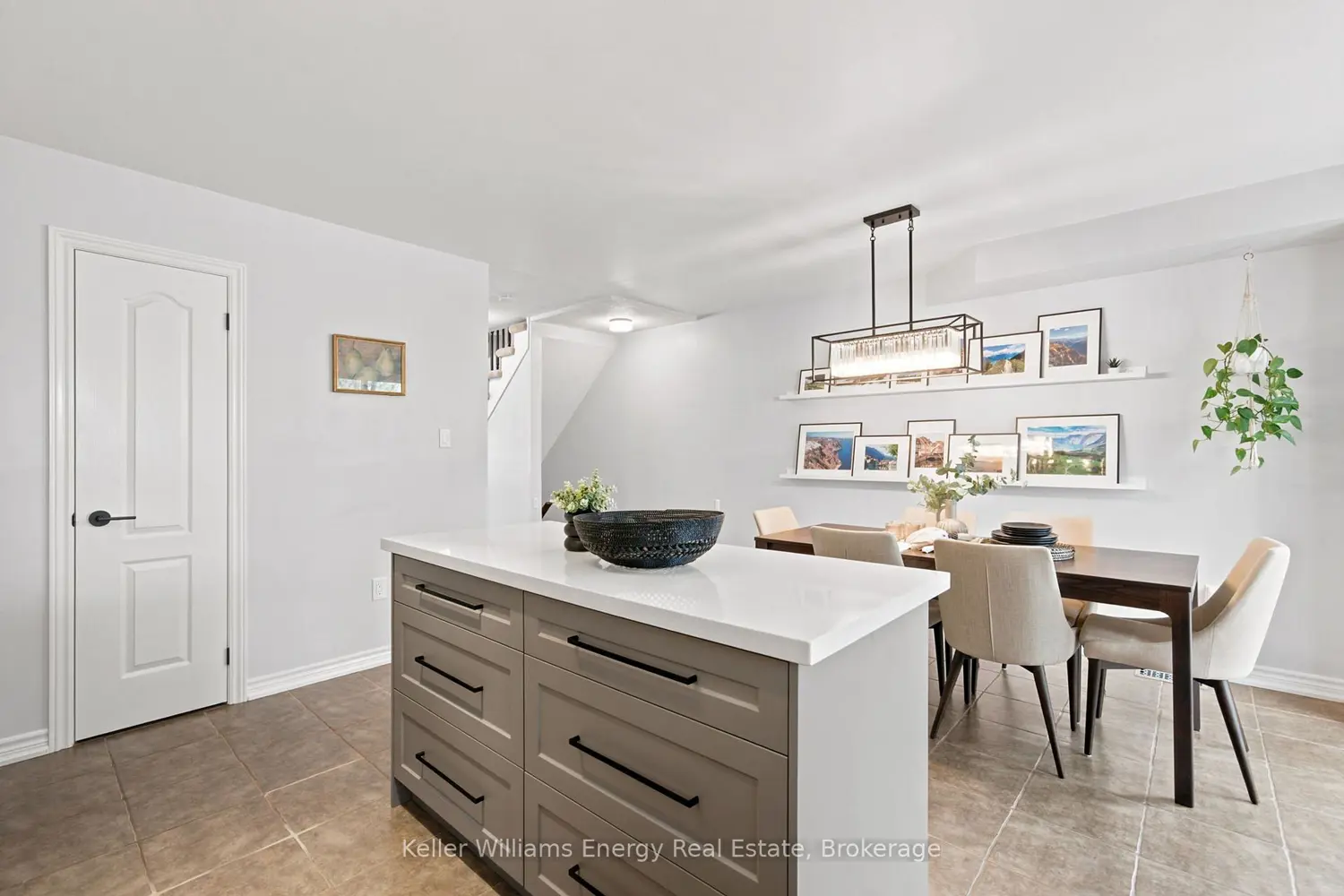 24 Katerson Lane photo 4