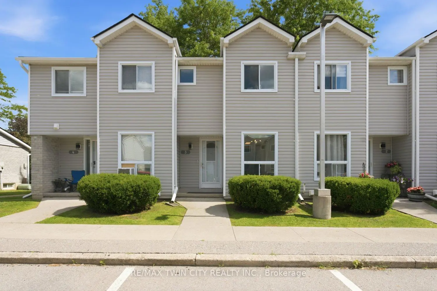 476 Grey Street 3