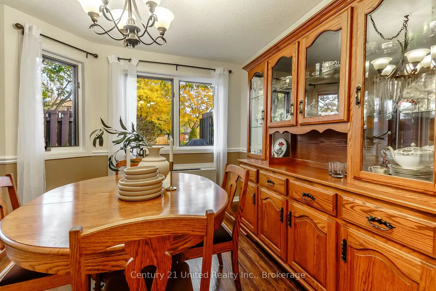 36 Champlain Crescent 15 photo 5