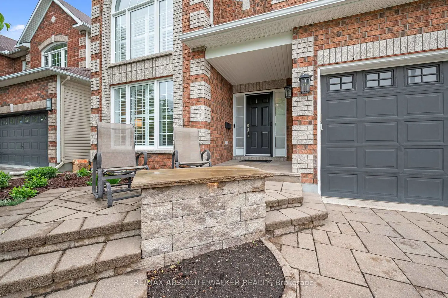 245 Lucinda Crescent