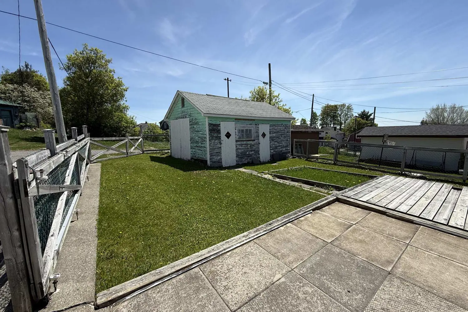 48 Woods Street photo 2