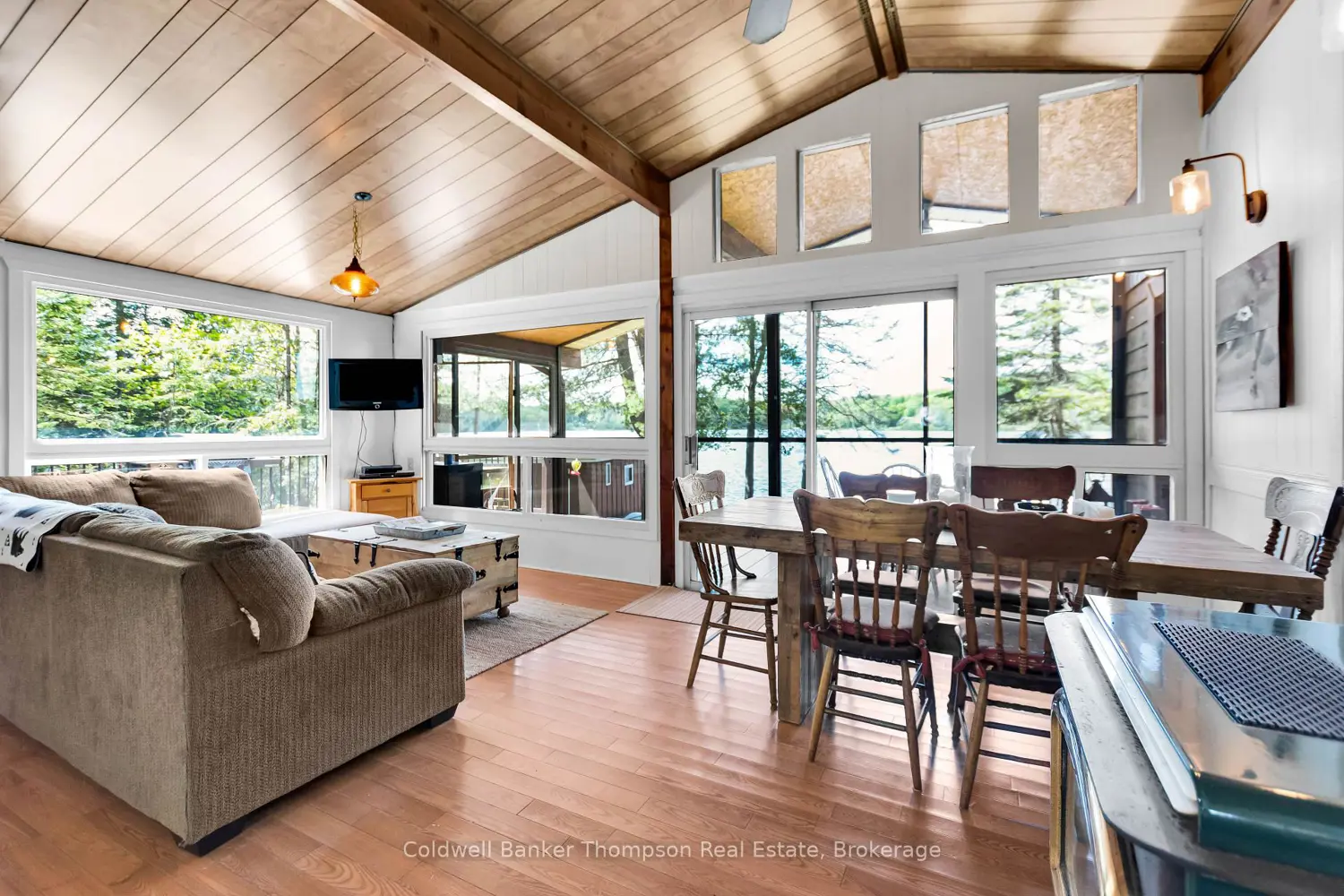 1108 Stanley Road photo 3