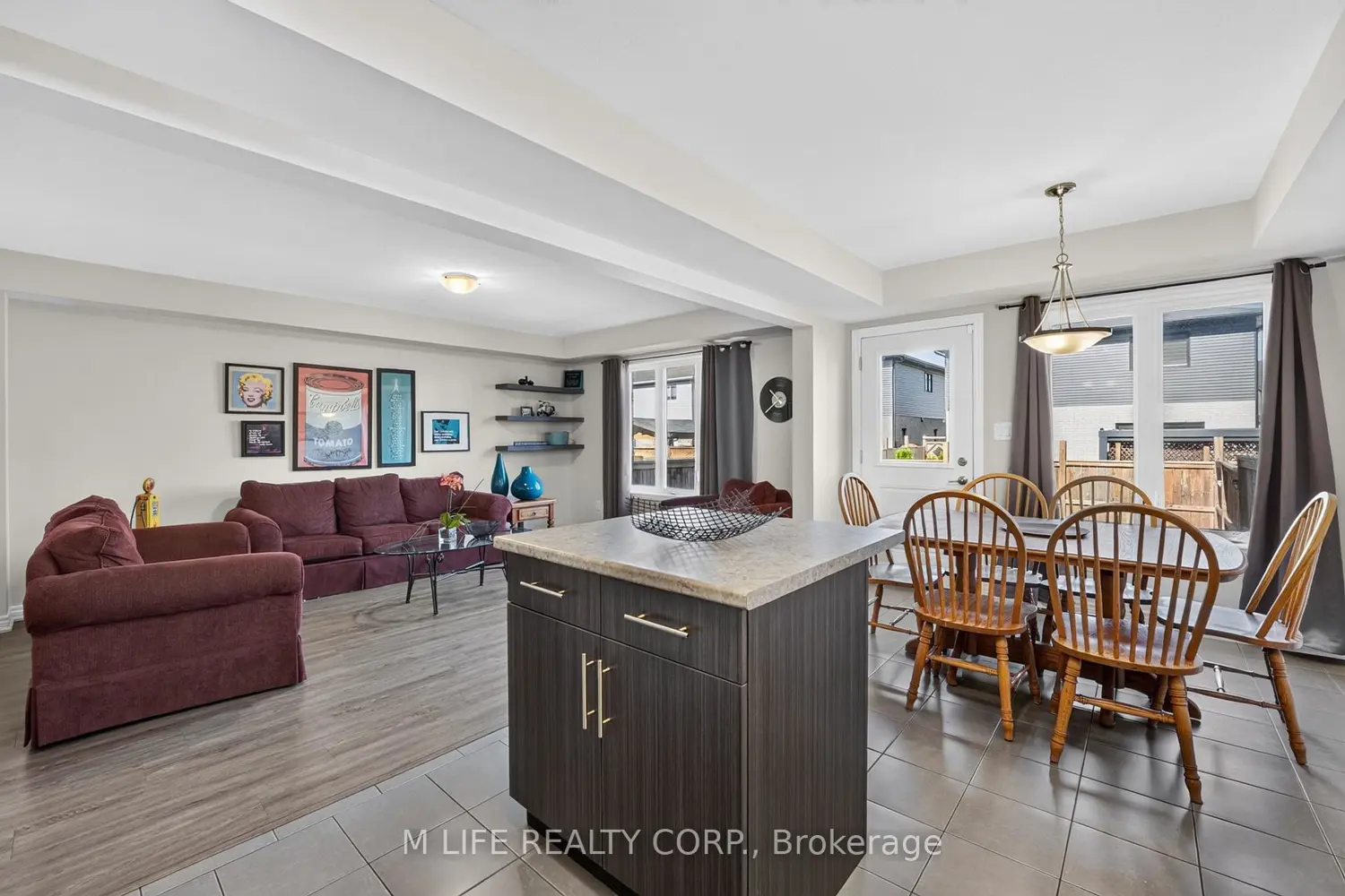 25 Damude Avenue photo 5