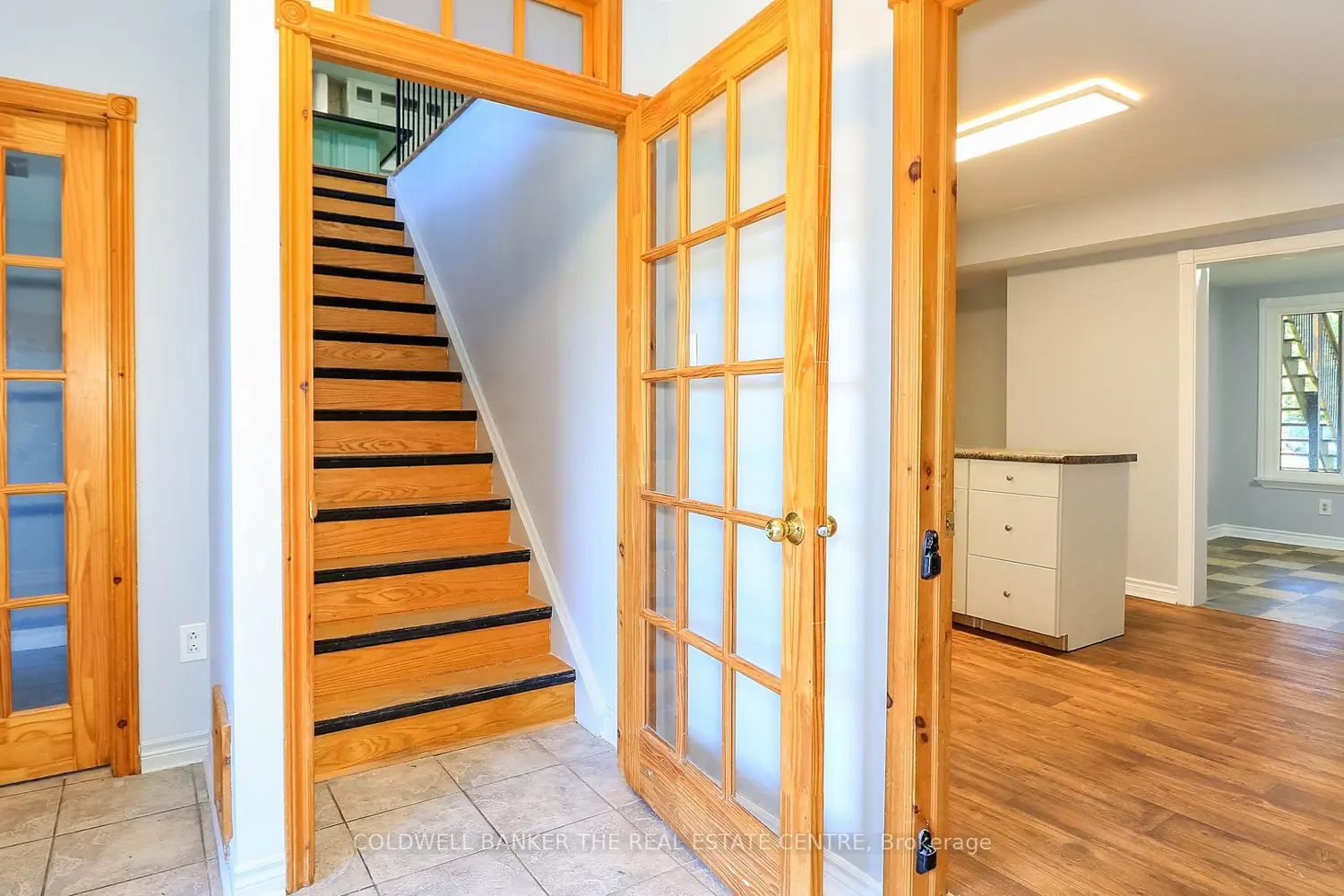 1842 Simcoe Boulevard photo 2