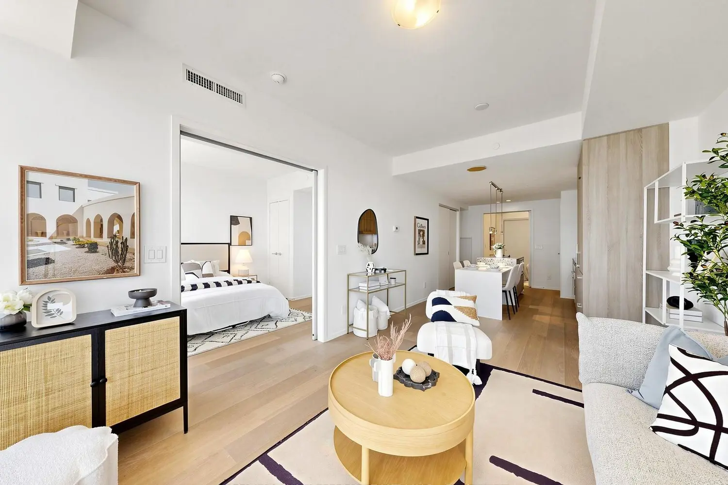 1 Bloor Street 6608