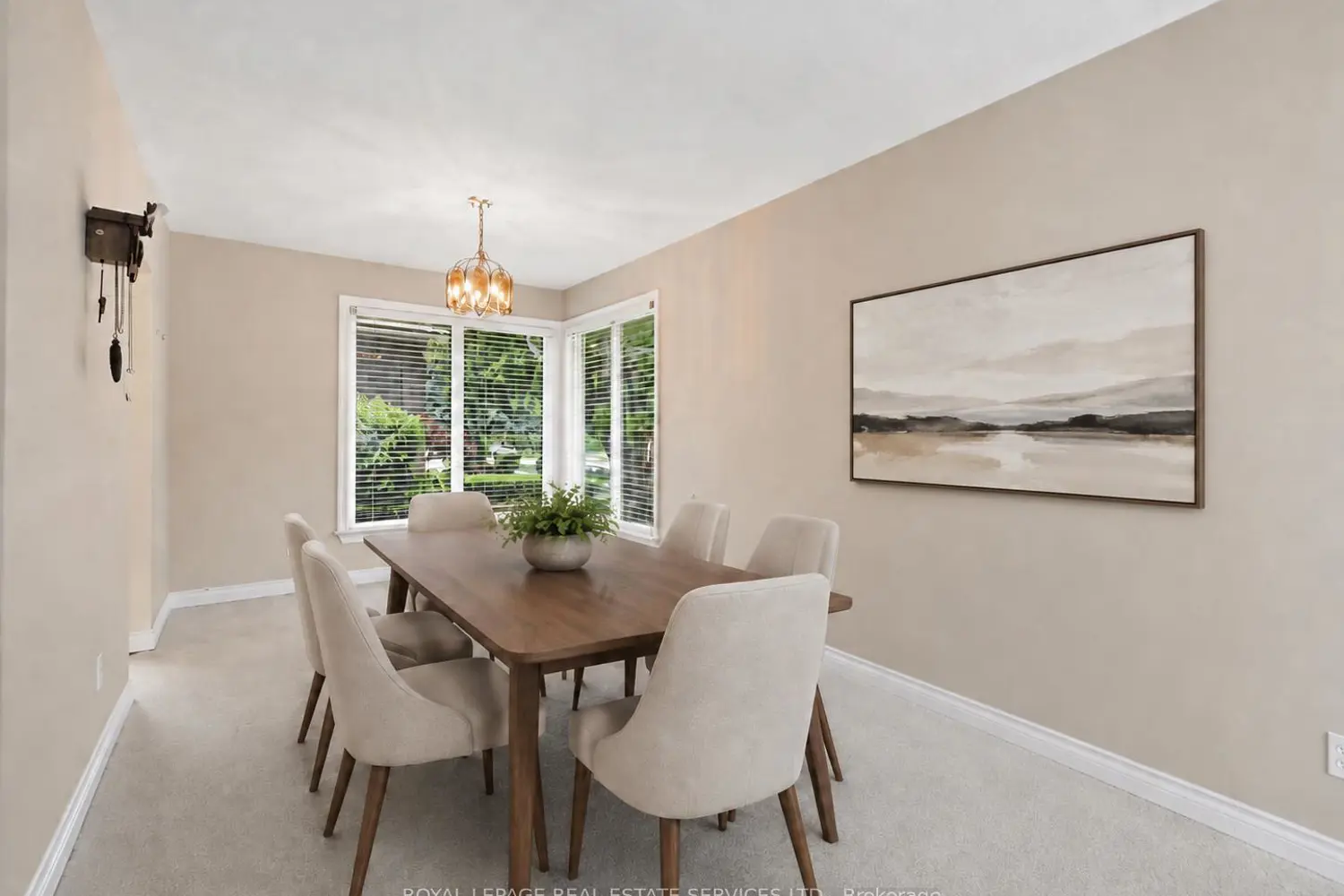 484 Grand Boulevard photo 4
