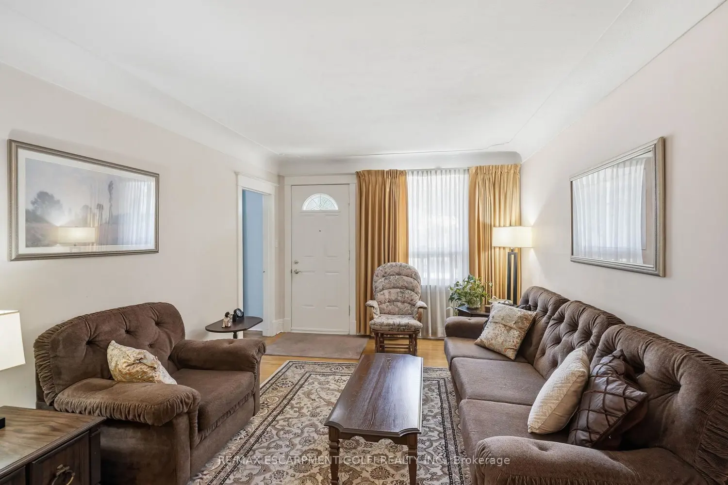 73 Tuxedo Avenue photo 3