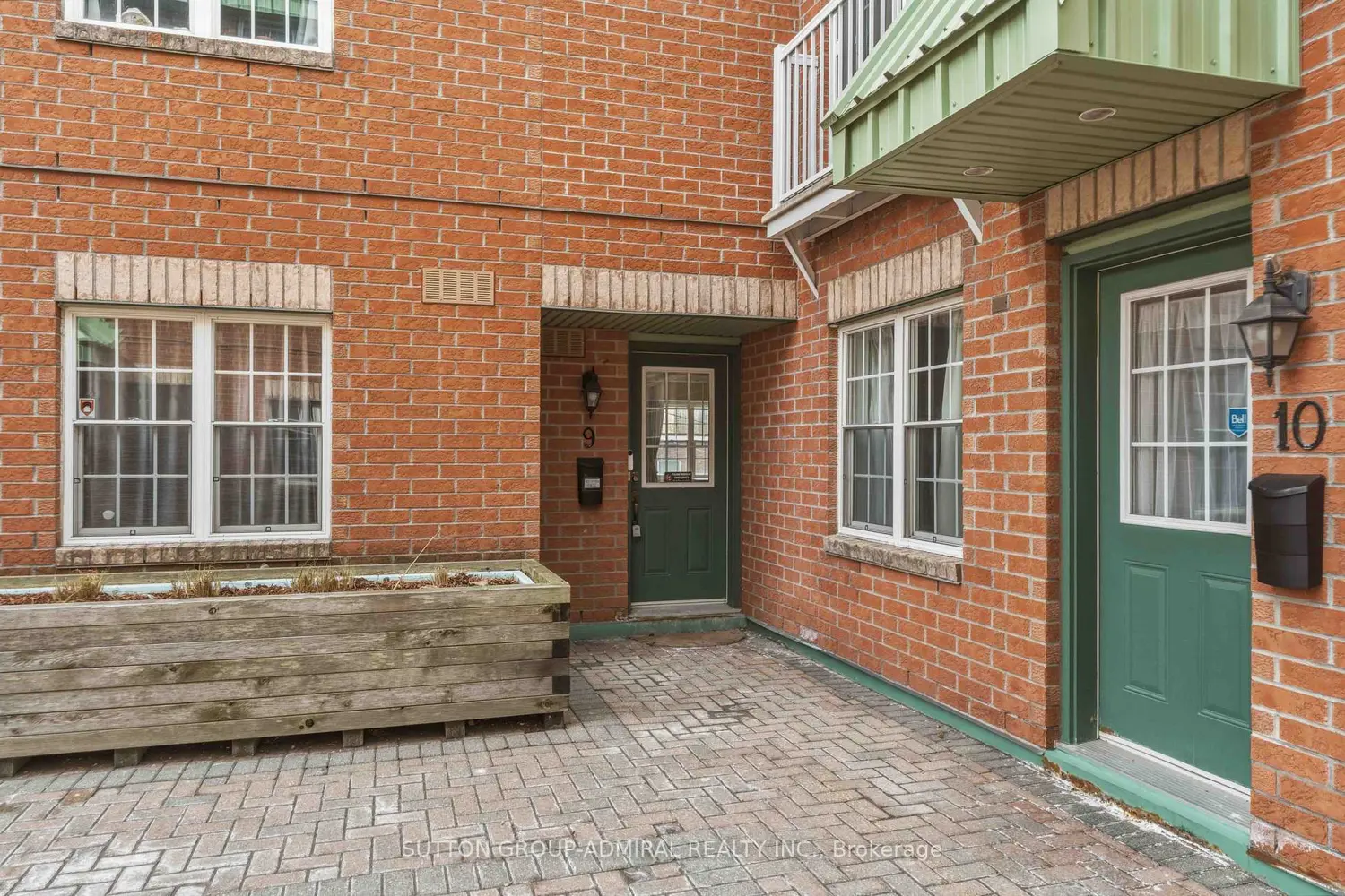 130 Rochester Street 9 photo 5