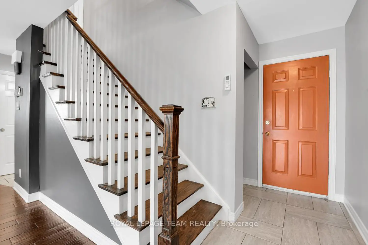 87 Grady Crescent
