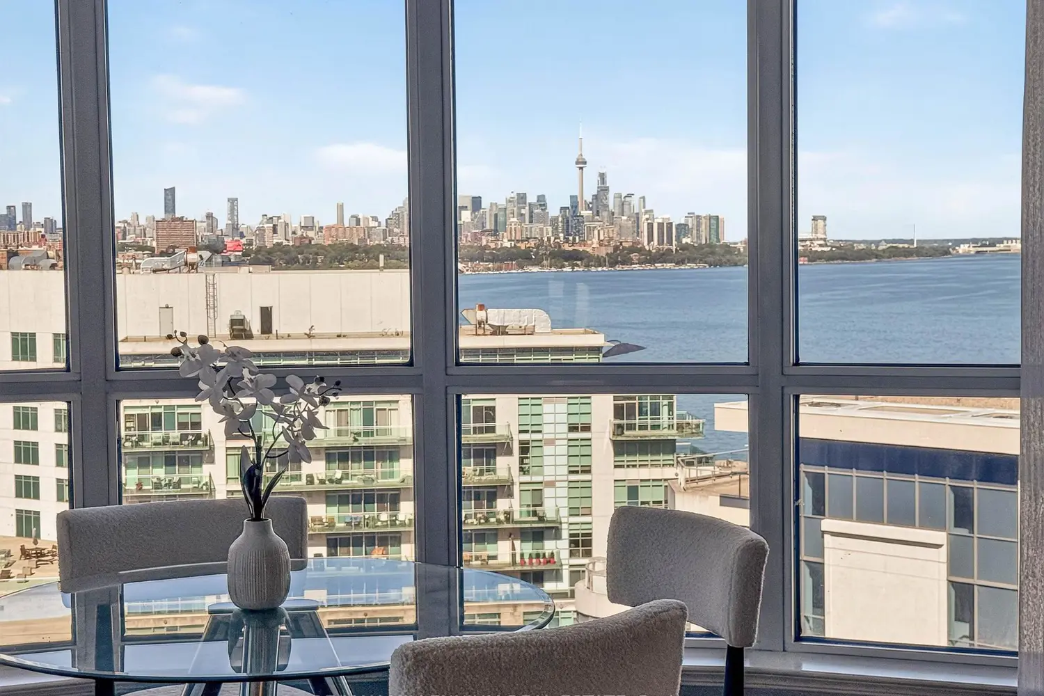 2087 Lake Shore Boulevard 1503 photo 4