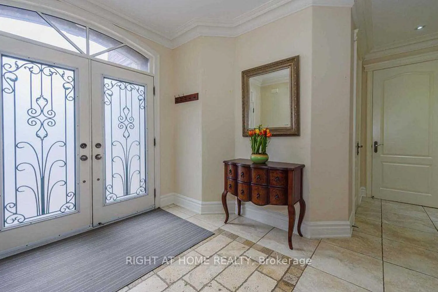 5A Pearson Avenue photo 2