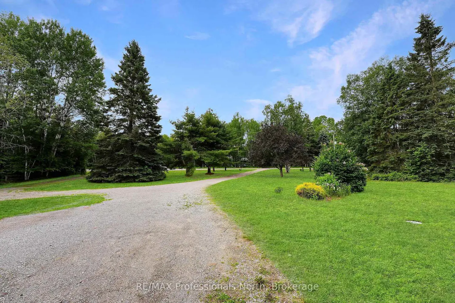 1187 Woods Road photo 2