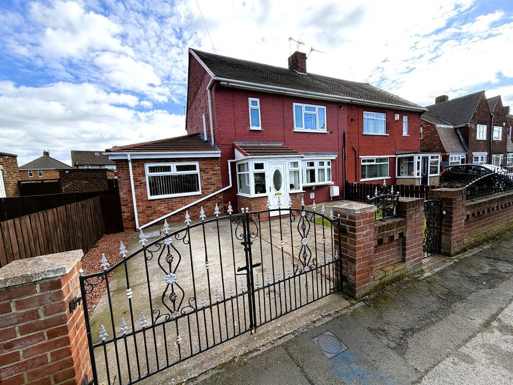 3 bed semi-detached house for saleStockton Road, Hartlepool TS25