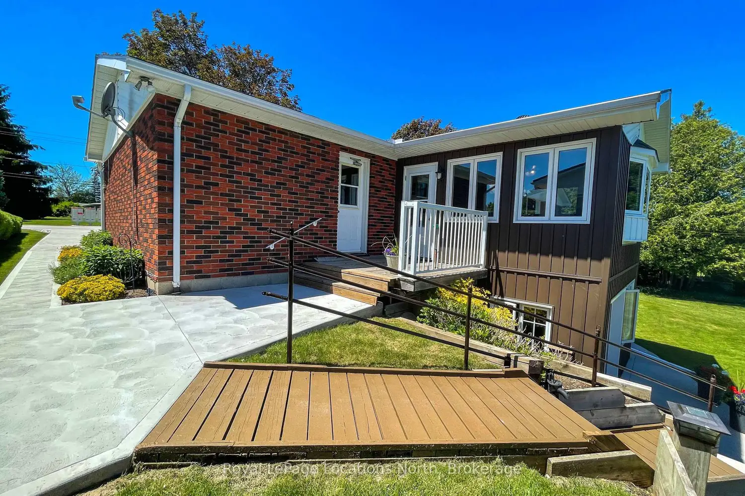 595 Ridge Road photo 3