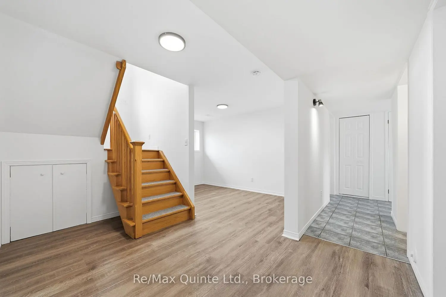 745 Weese Road photo 3
