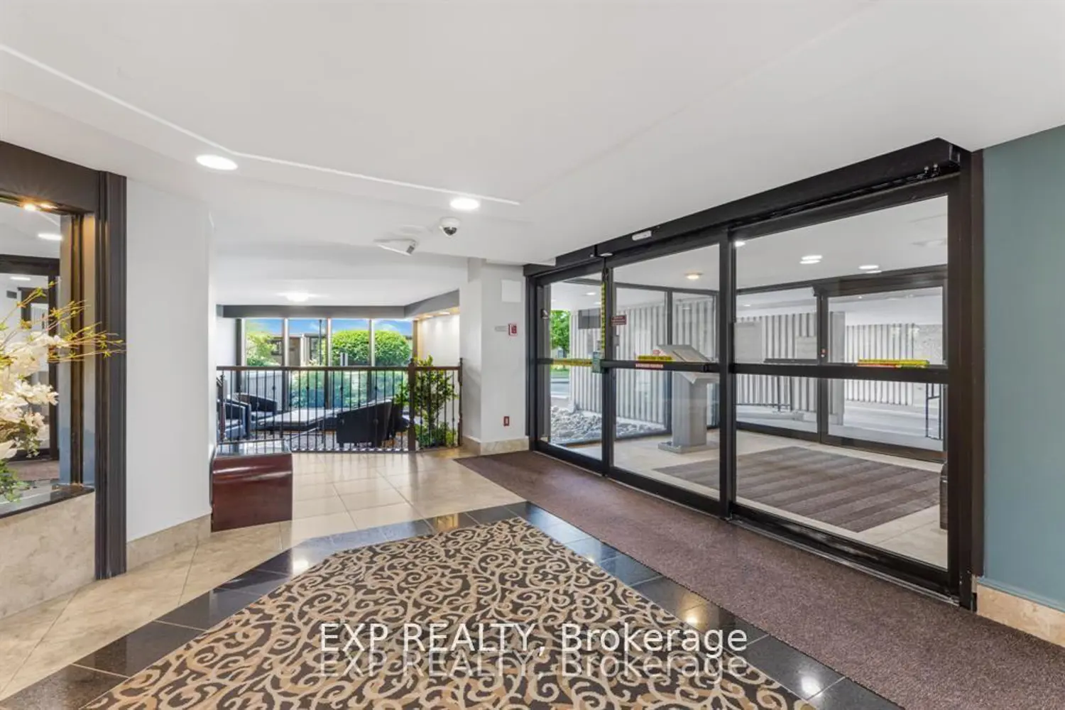 1081 Ambleside Drive 1603
