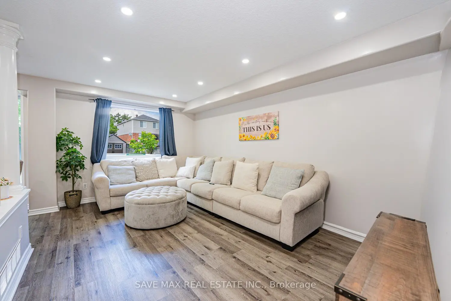 36 Marcy Crescent photo 5