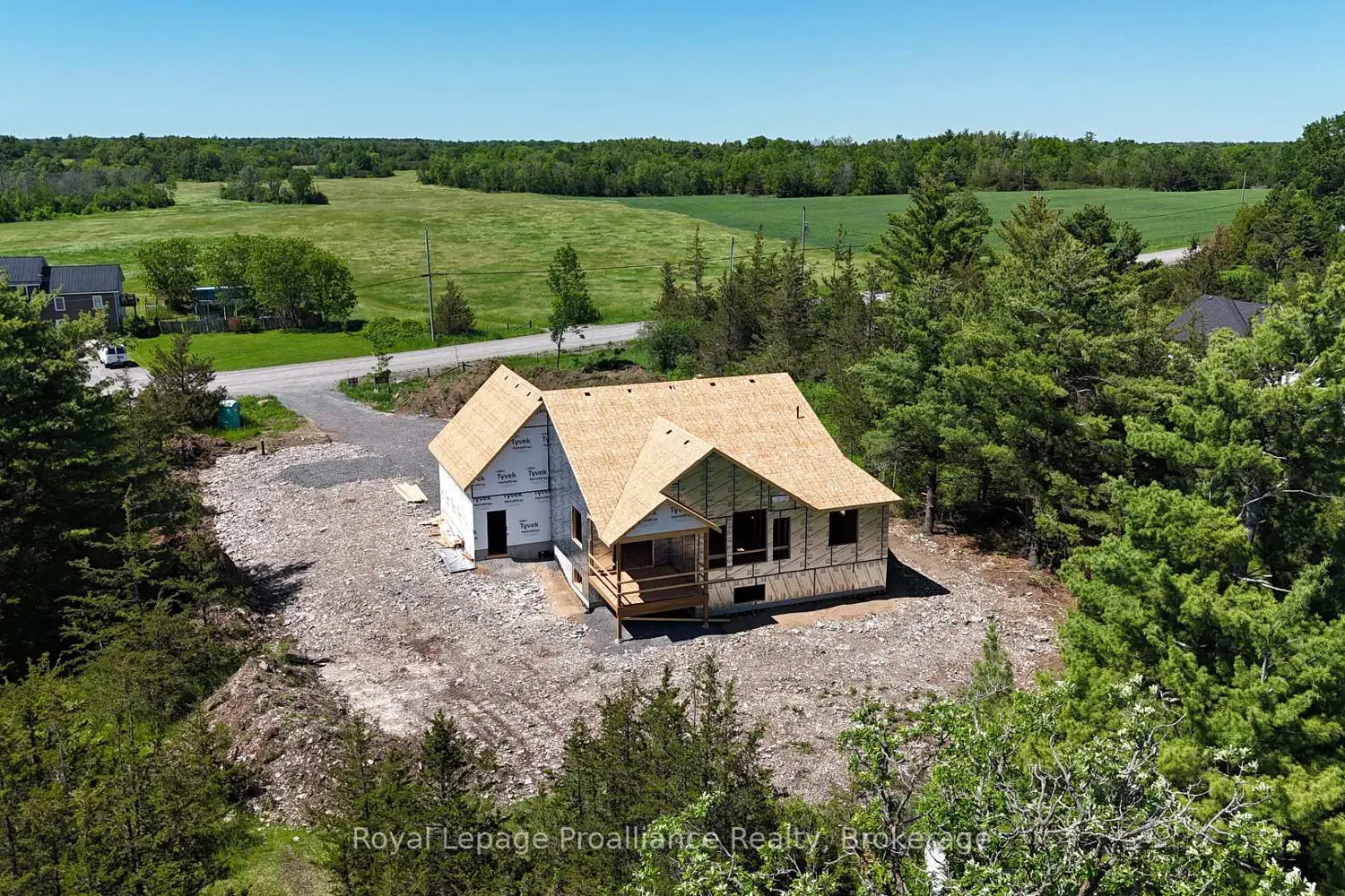 102 Dewey Road photo 3