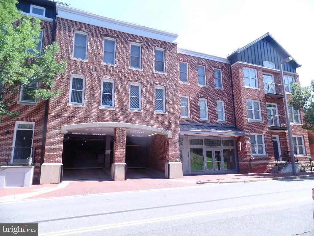 35 E All Saints Street Unit 212, Frederick, MD 21701