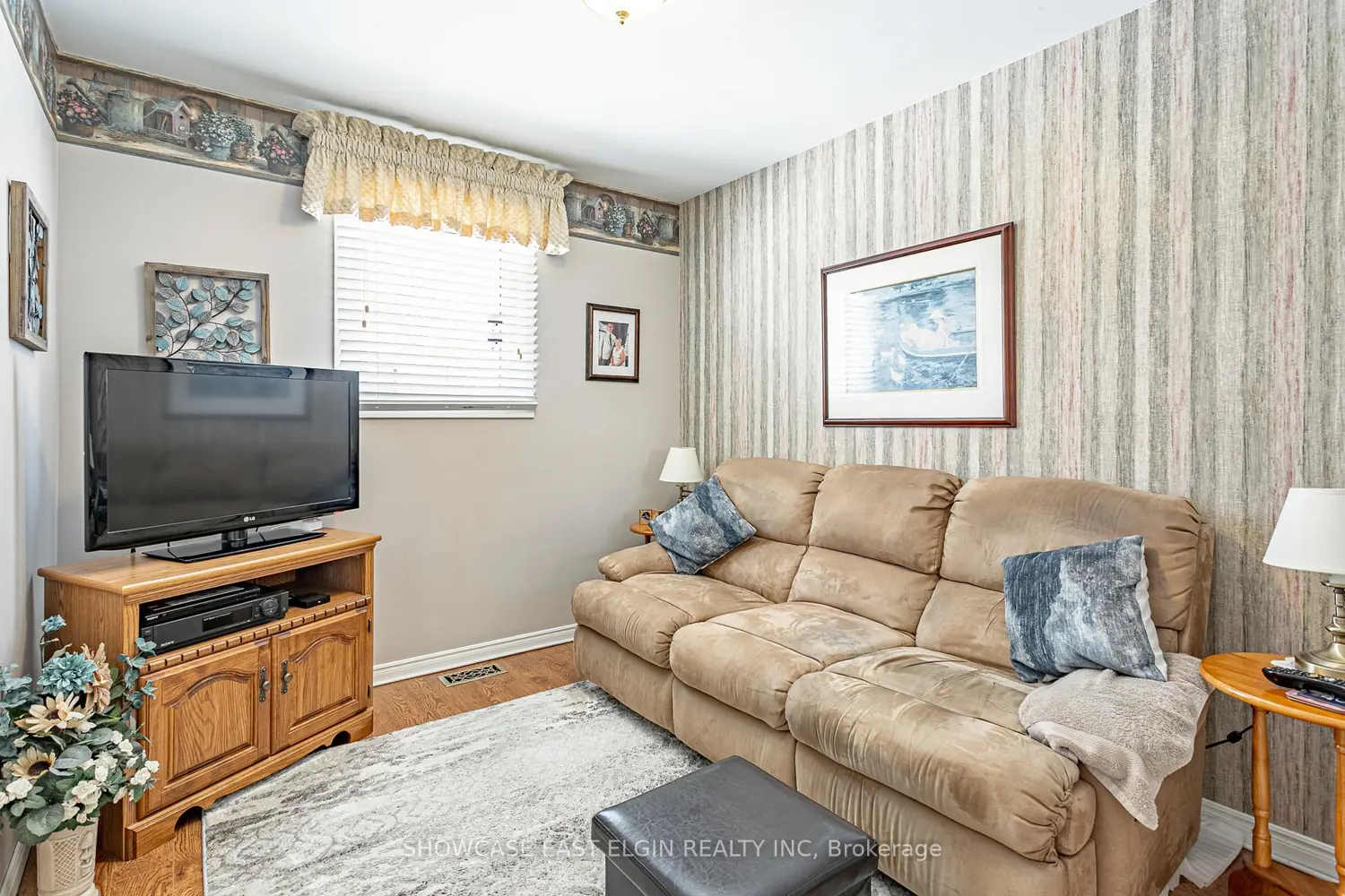 51248 Clinton Street photo 5