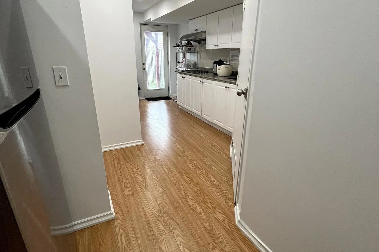654 Sentinel Road photo 4