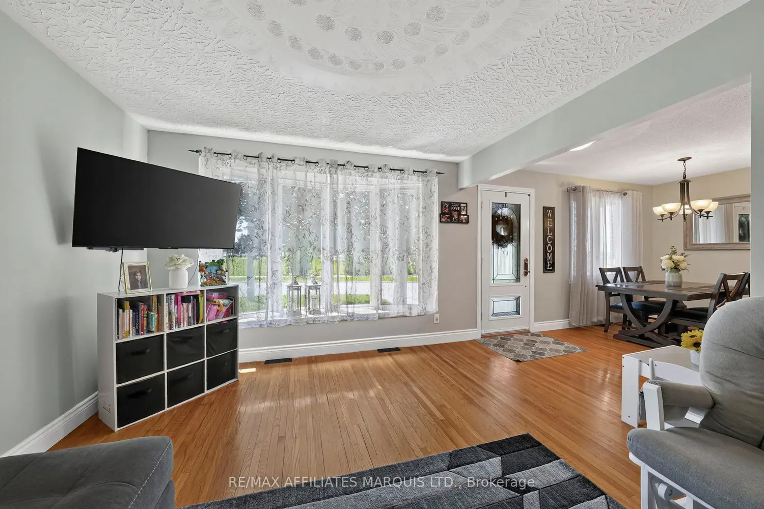 824 Alice Street photo 2