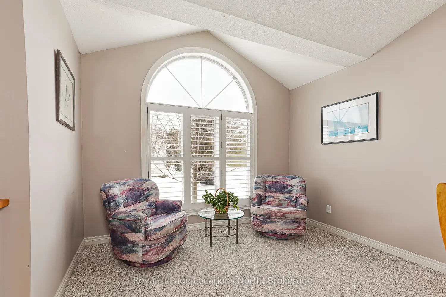 57 Barker Boulevard photo 2