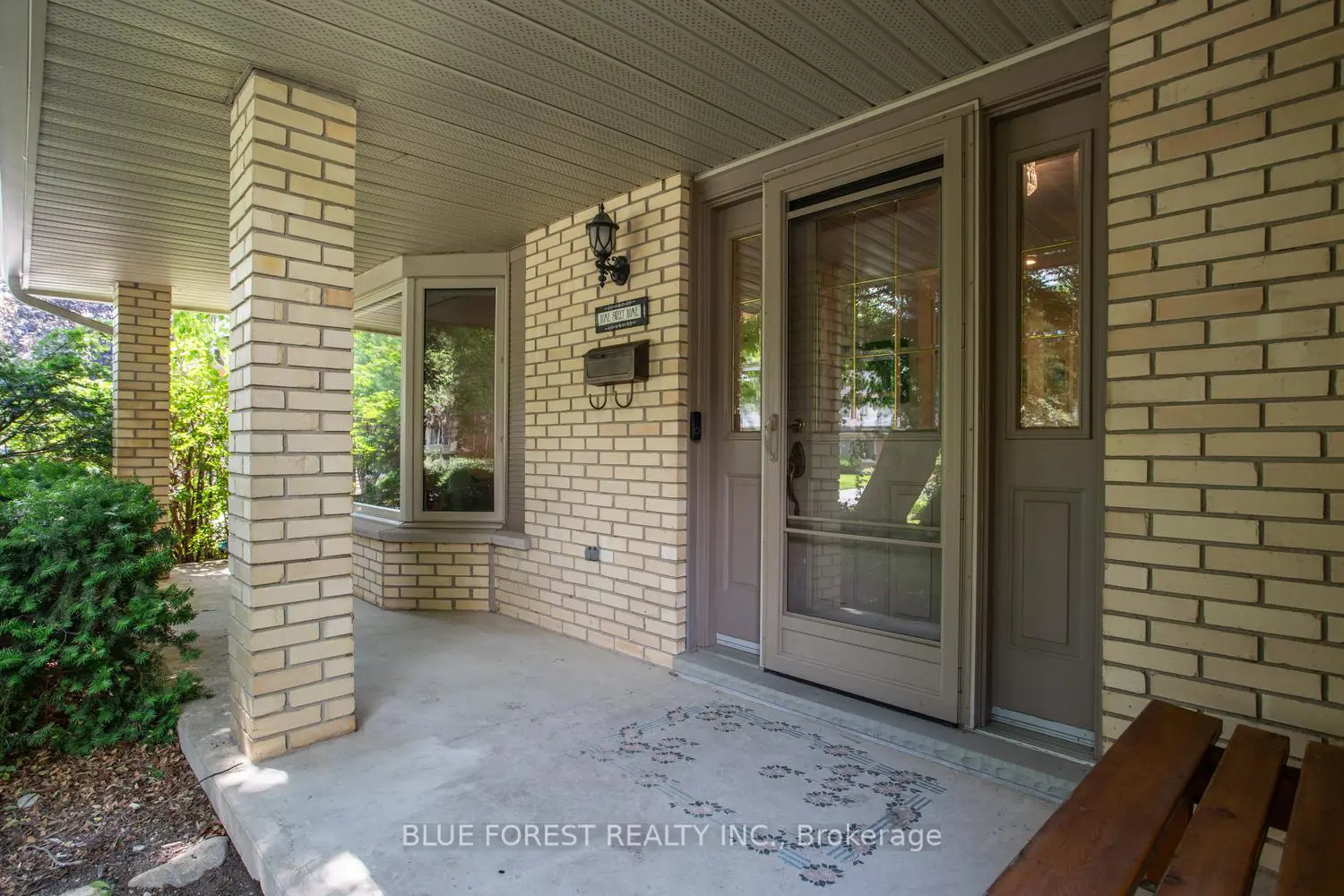 180 Camden Crescent photo 2