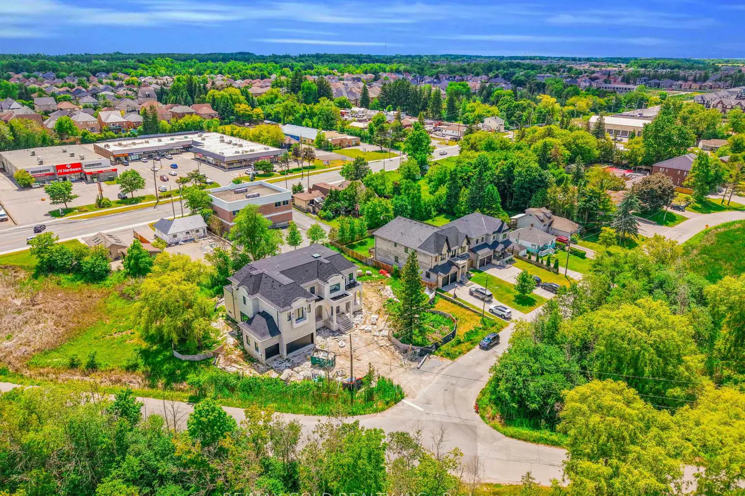 3 Aubrey Avenue photo 5