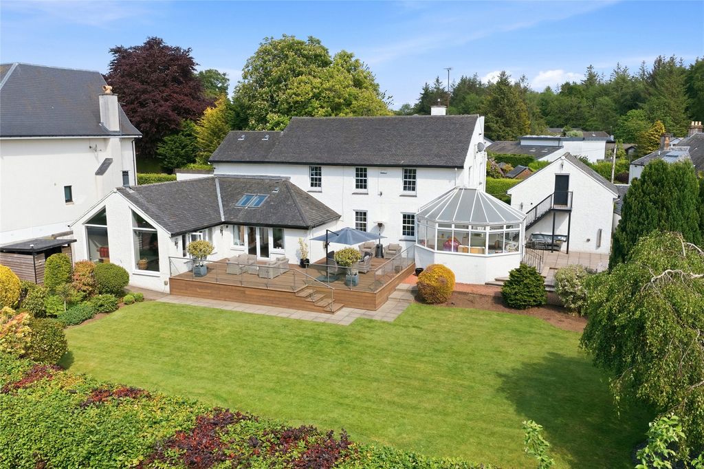 4 bed detached house for saleLymekilns, 6 Wellknowe Road, Thorntonhall, Glasgow G74