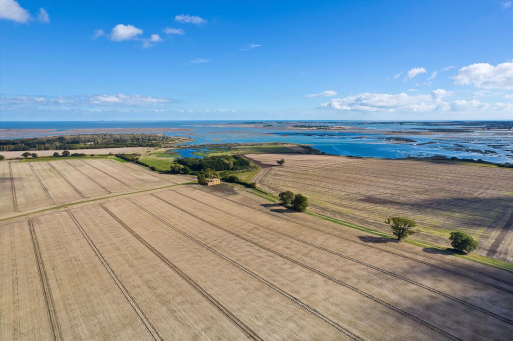 8 bed farm for saleGreat Oakley Hall Estate, Essex CO12