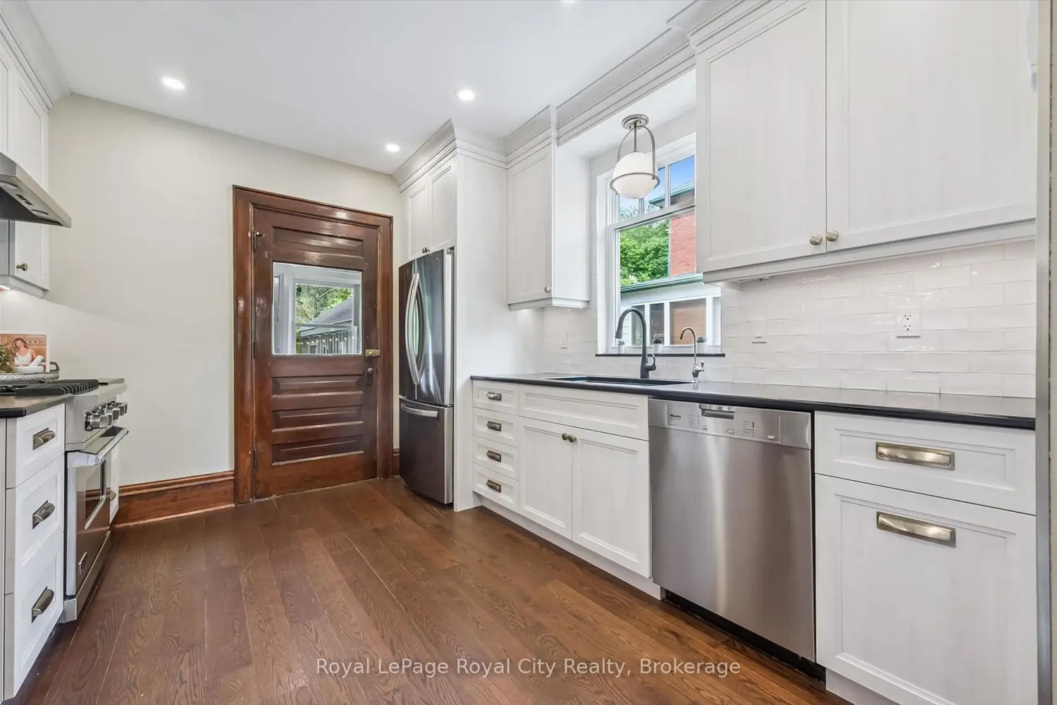 83 Durham Street photo 4