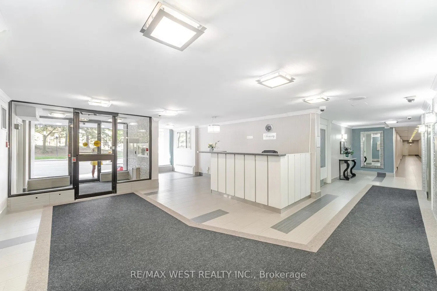 15 Kensington Road 409 photo 4
