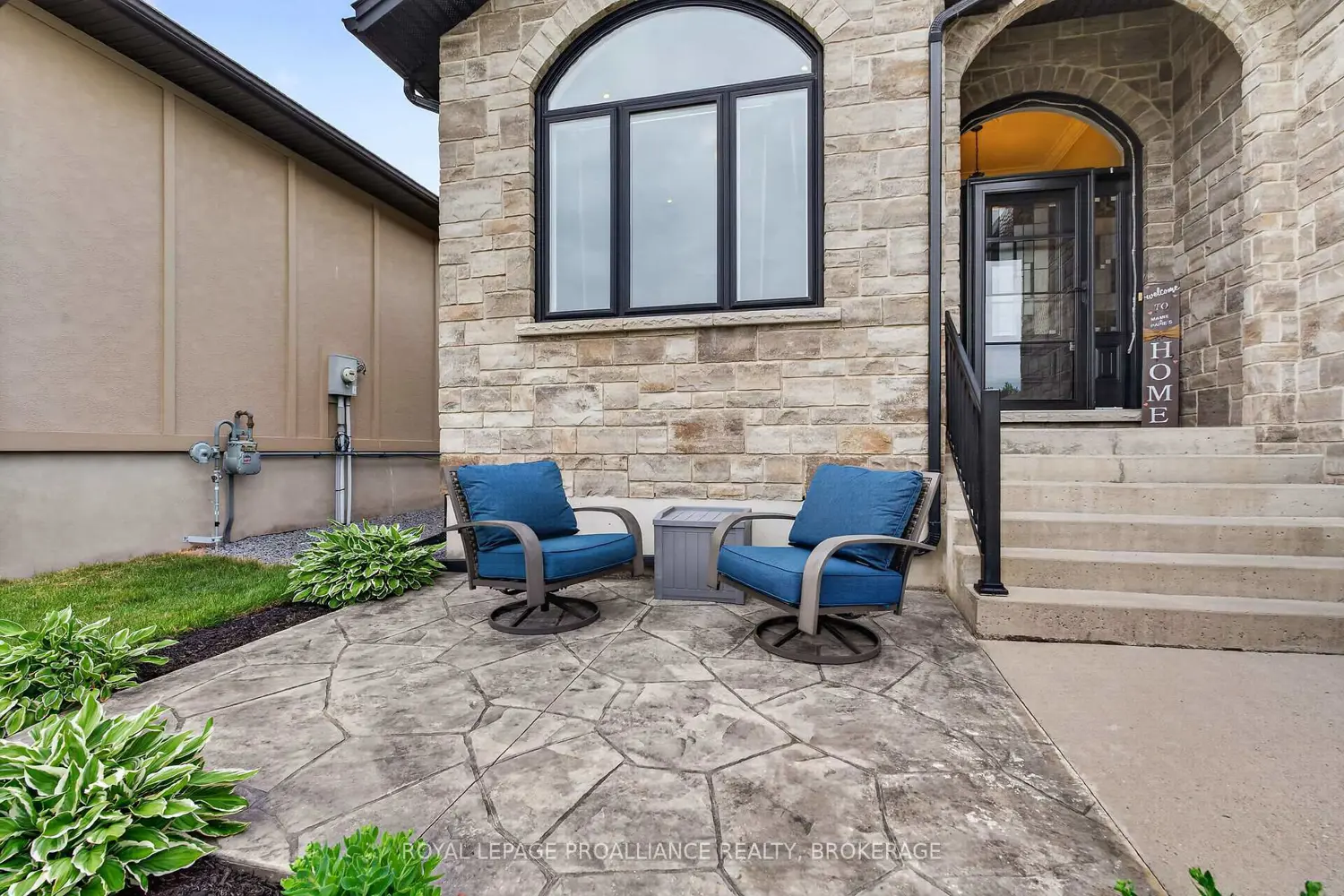 142 Gildersleeve Boulevard
