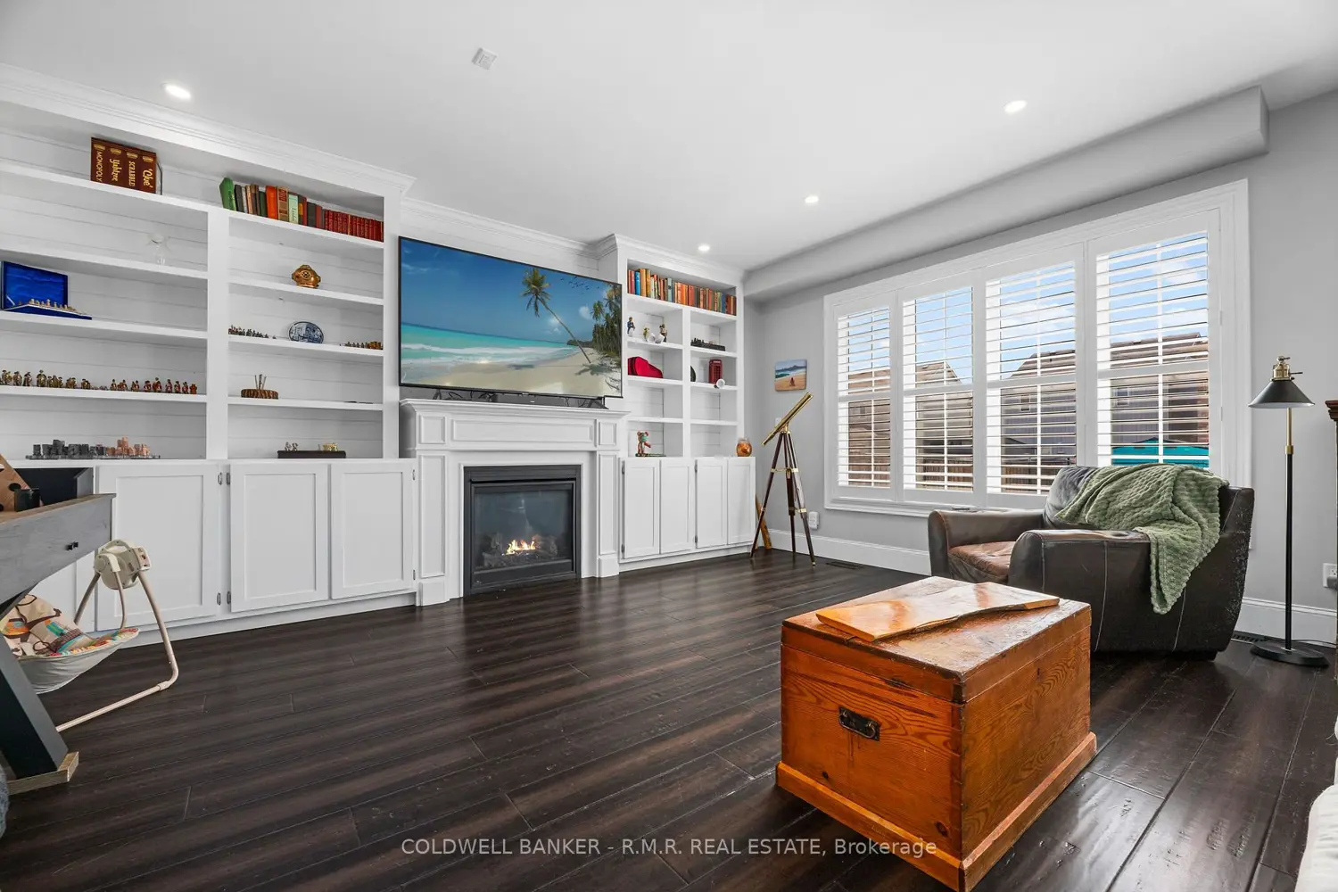 3 Don Hadden Crescent