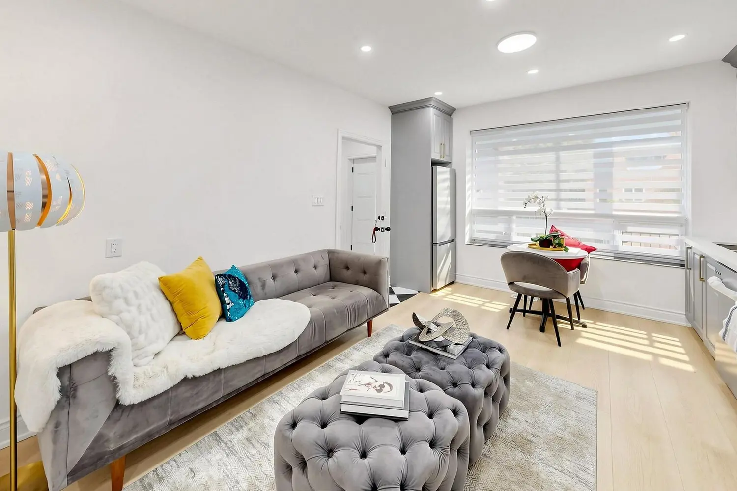 11 Holton Avenue photo 3