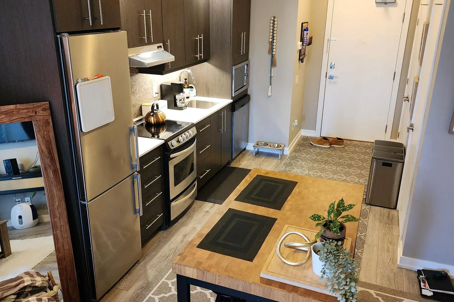 10 Esplanade Lane 206 photo 3