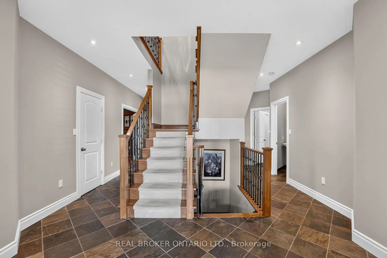 41 Cameron Drive photo 5