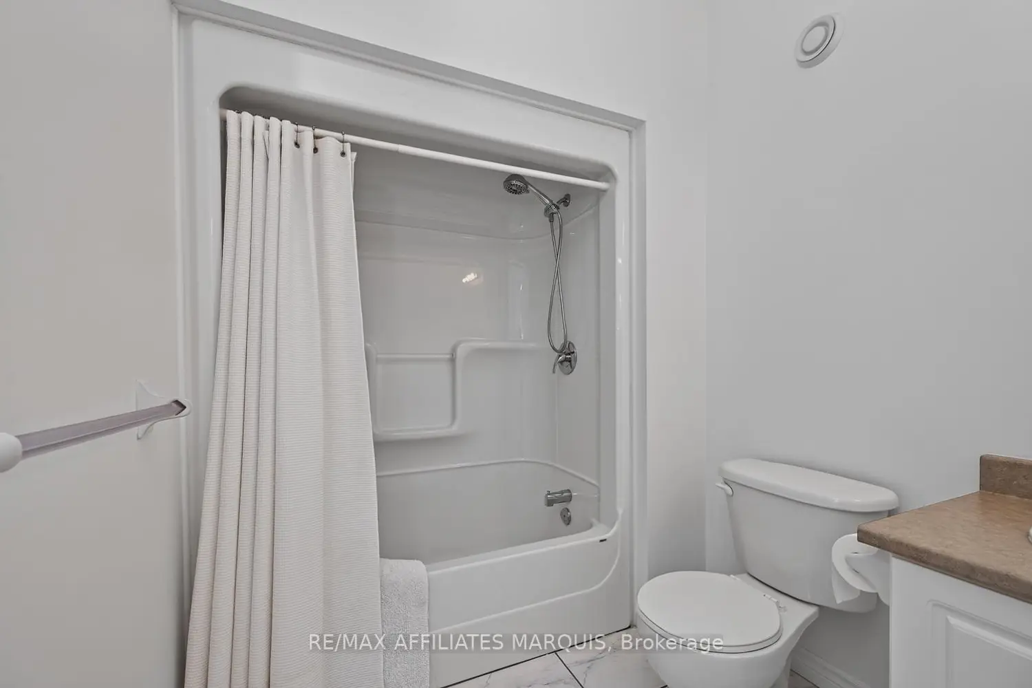 83 Horace Drive photo 5