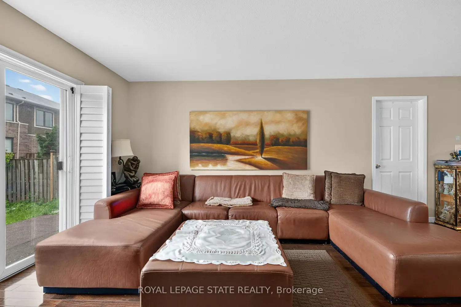 47 Hannon Crescent photo 4