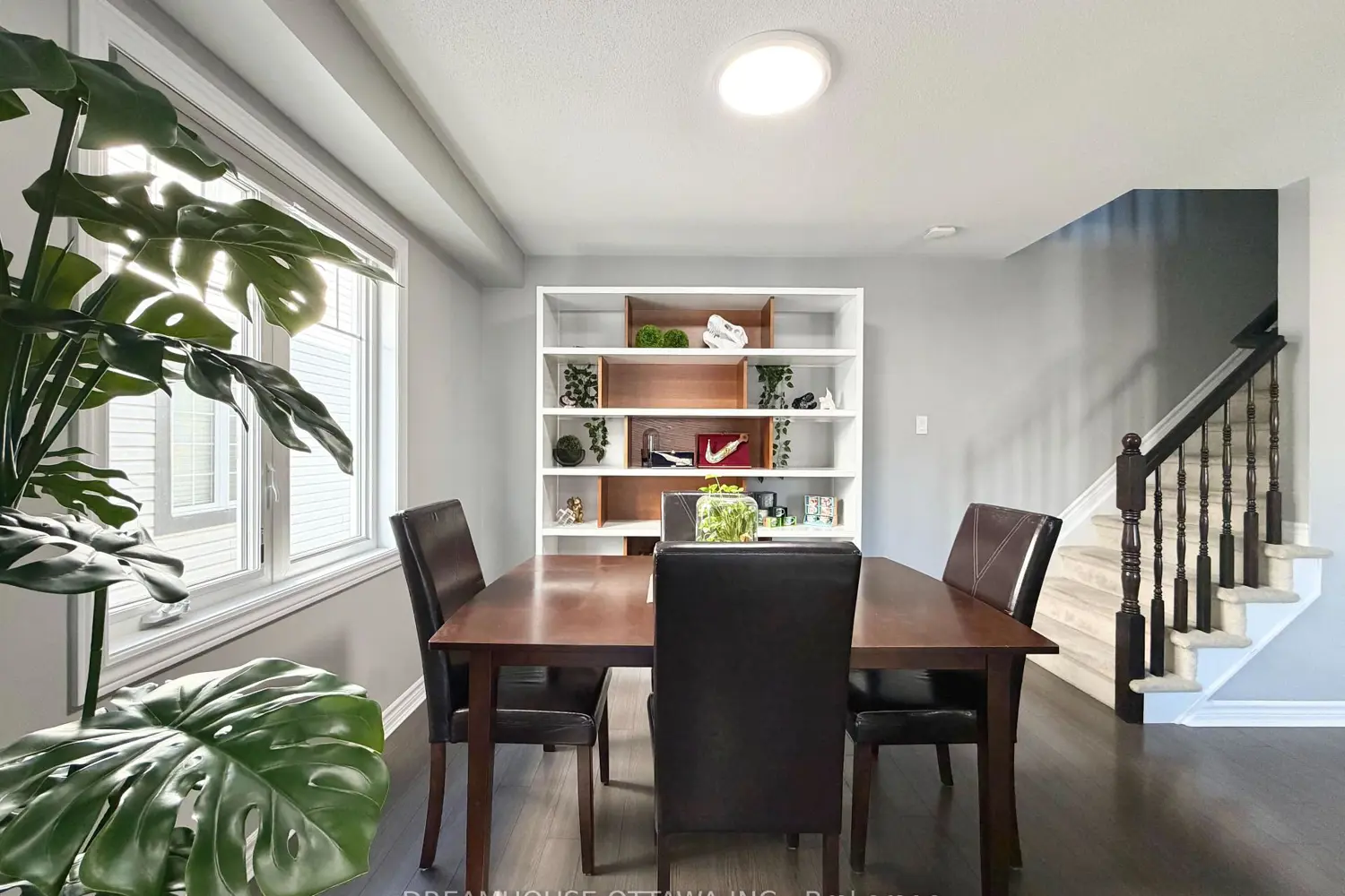 124 Pennant Avenue photo 5