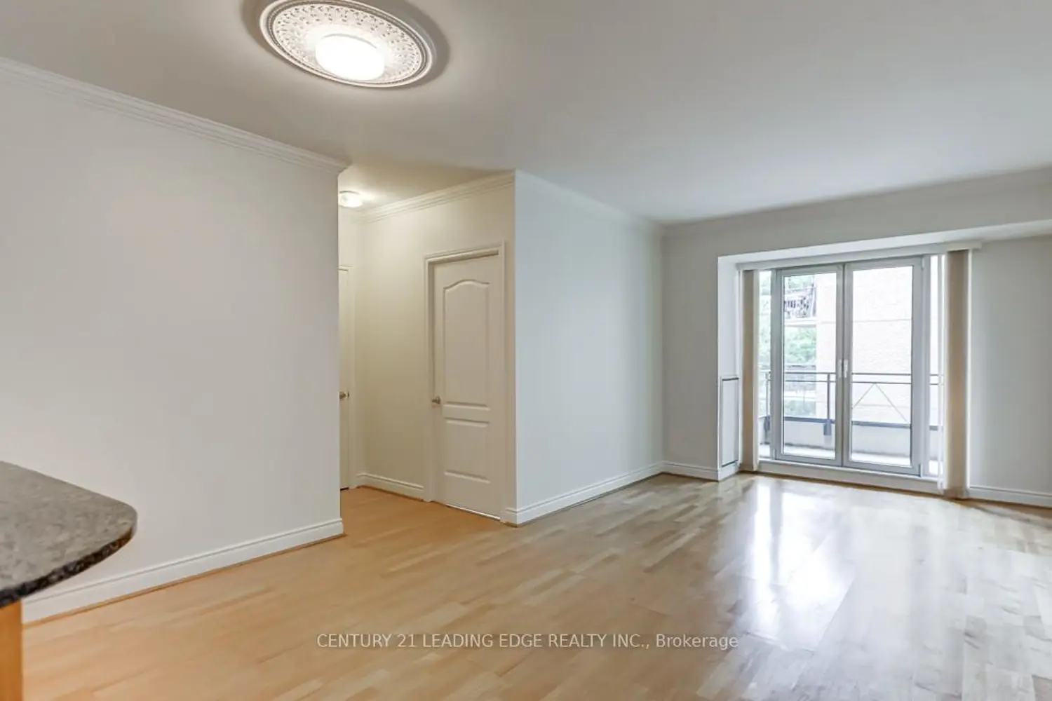 11 William Carson Crescent 308 photo 3