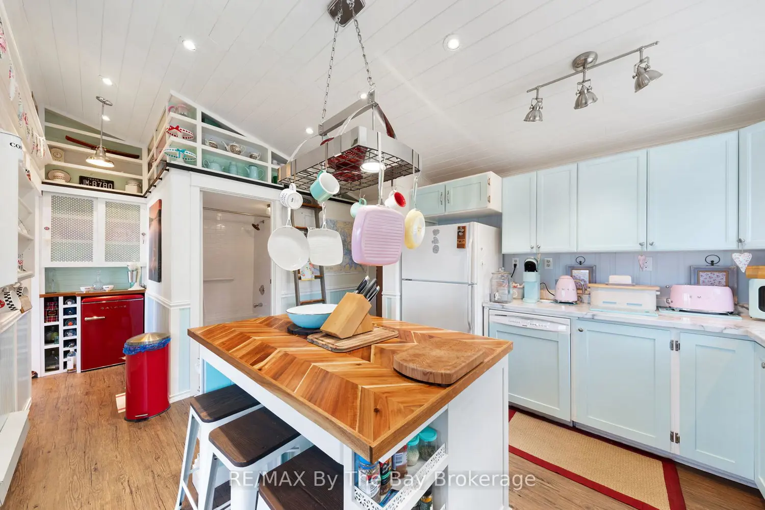 151 Macey Bay Road photo 3