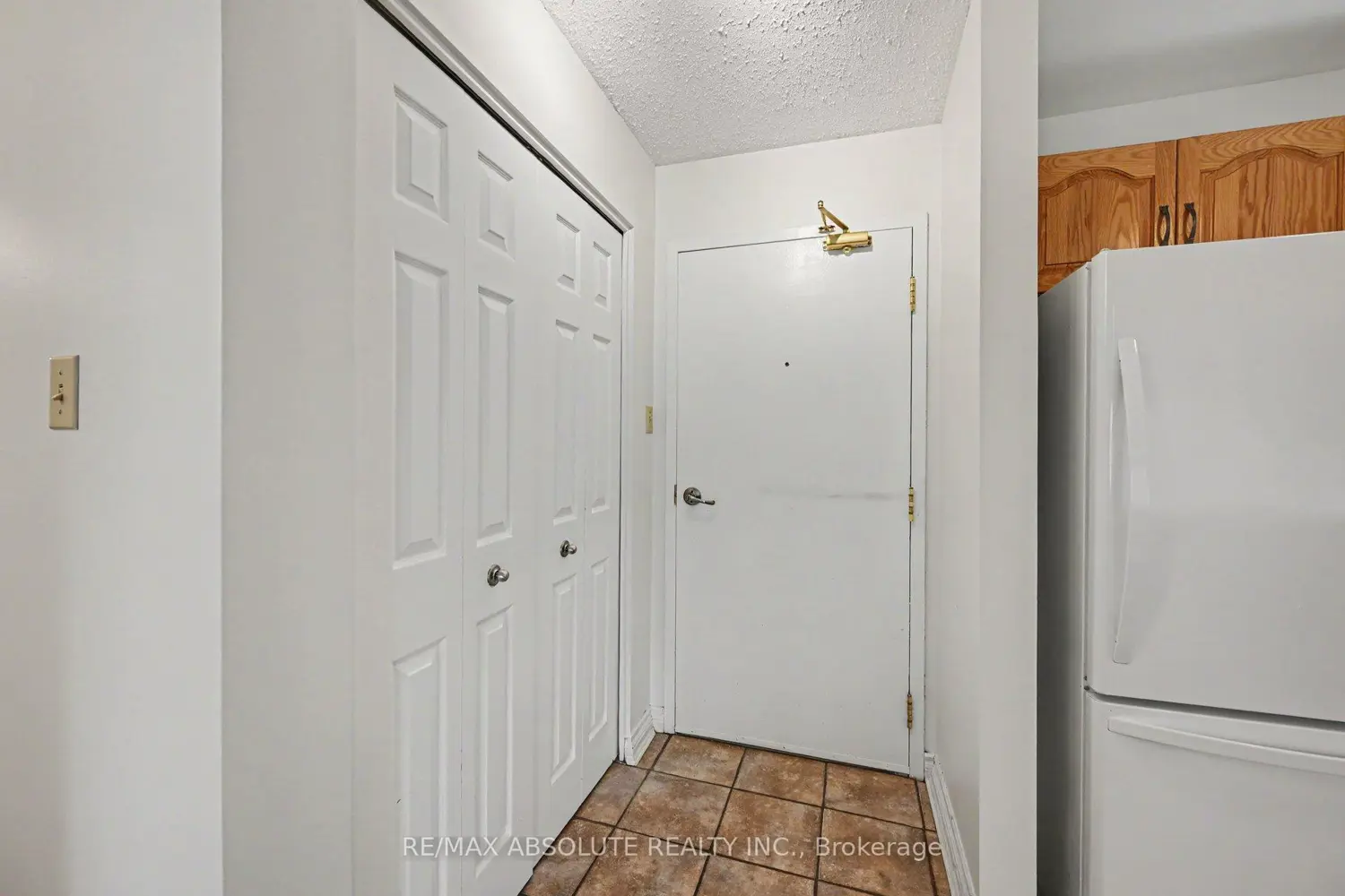 61 Jack Crescent 303 photo 3