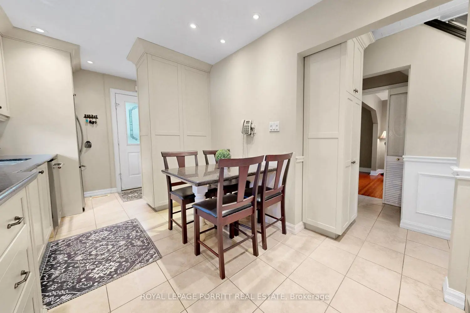 14 Heslop Drive photo 3