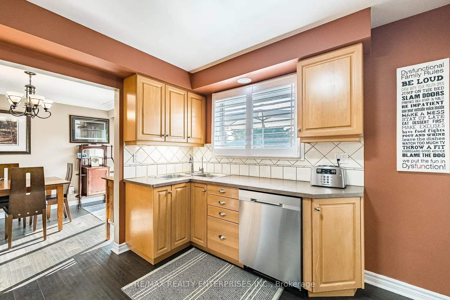 19 Baker Road photo 4