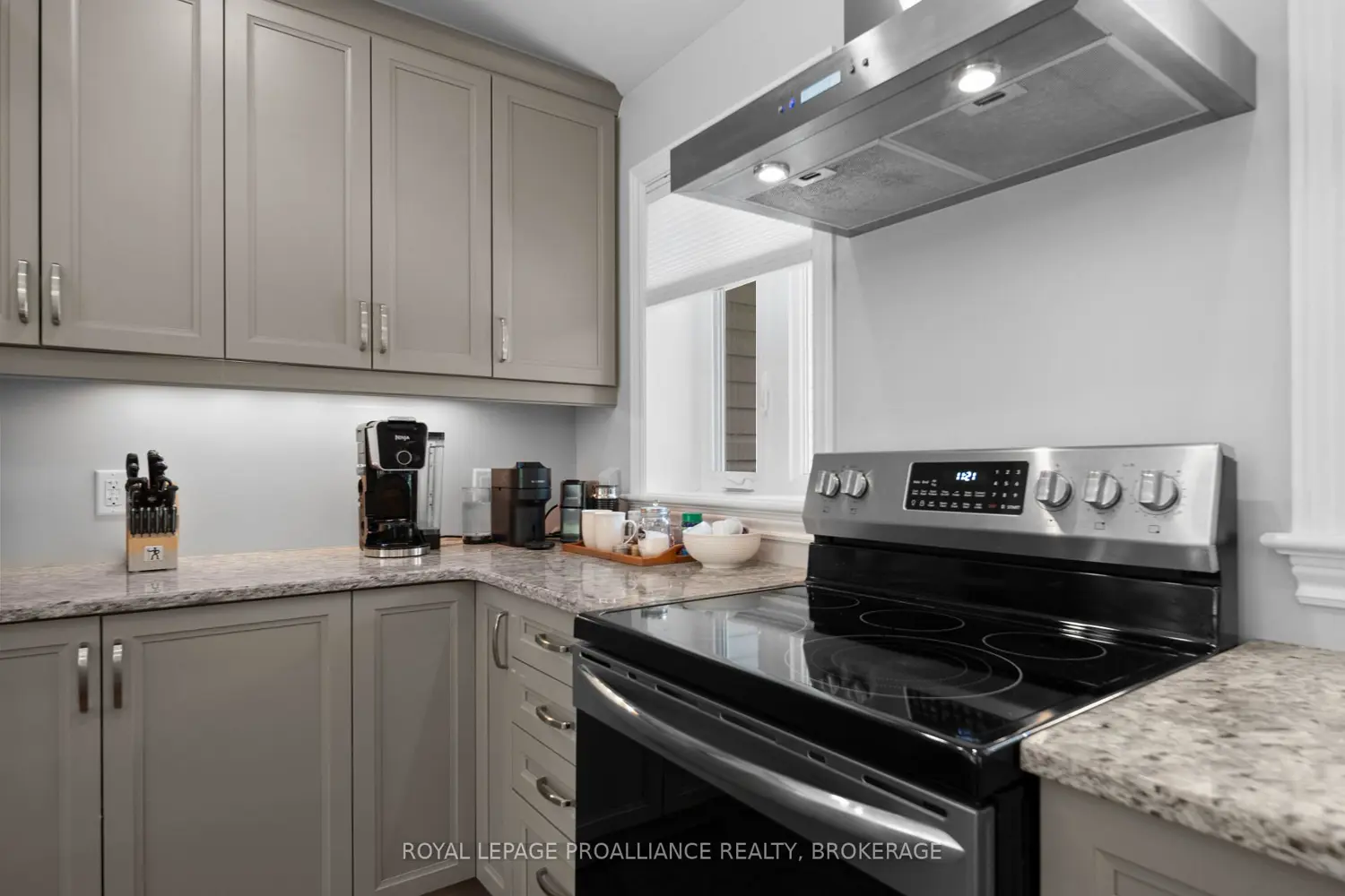 2800 Desert Lake Road photo 3