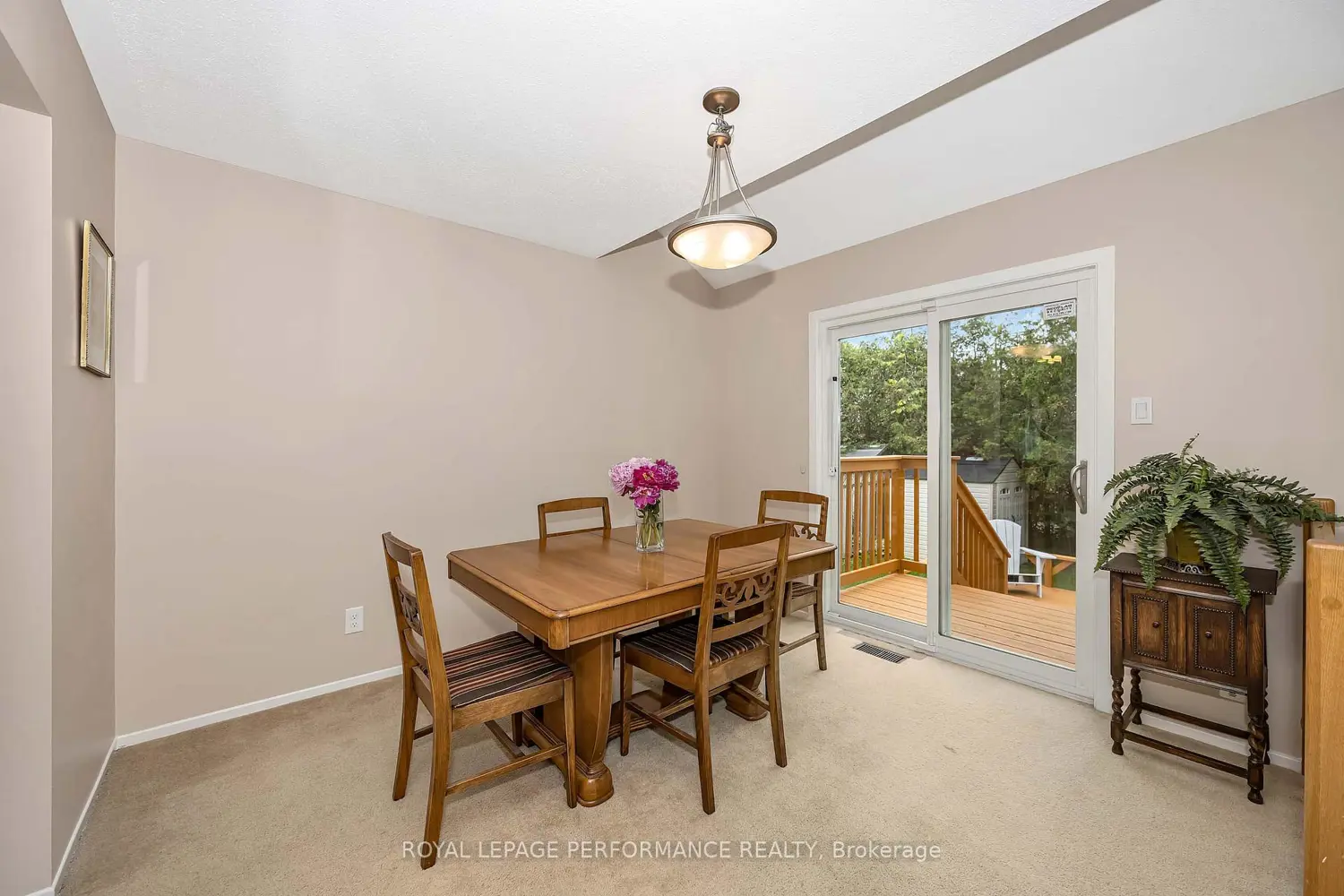 26 Armadale Crescent photo 2