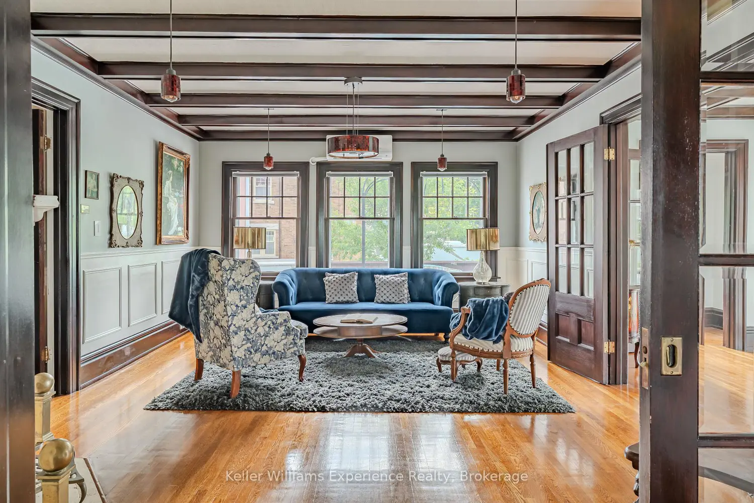 85 10Th Street photo 3